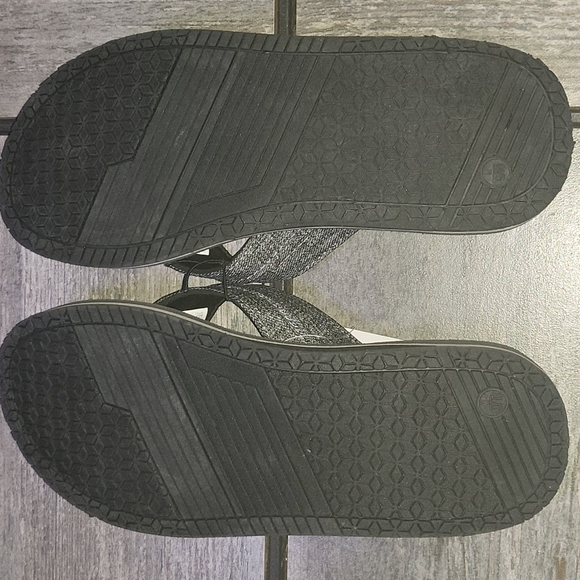 Goodfellow & Co Men's Sandals Med 9/10 - Picture 2 of 8